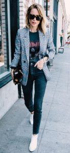 looks con camiseta basica